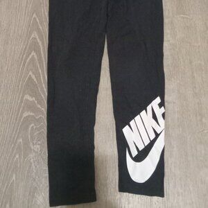 Nike leggings